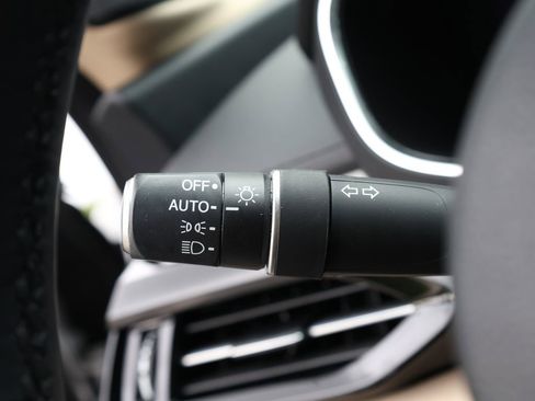 Used 2025 Acura MDX FWD w/ Technology Package image 42