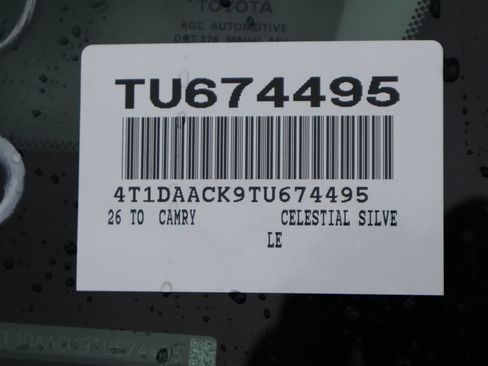 Used 2026 Toyota Camry LE FWD image 6