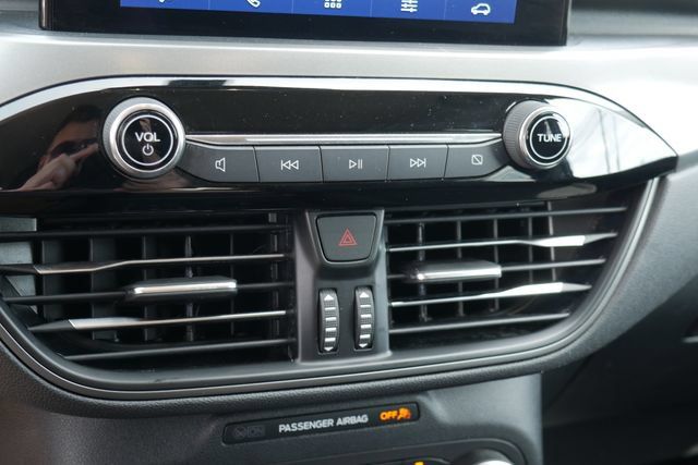 Used 2023 Ford Escape Active AWD/4WD image 21