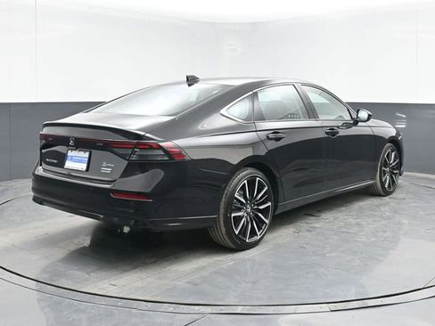 New 2026 Honda Accord Touring image 10