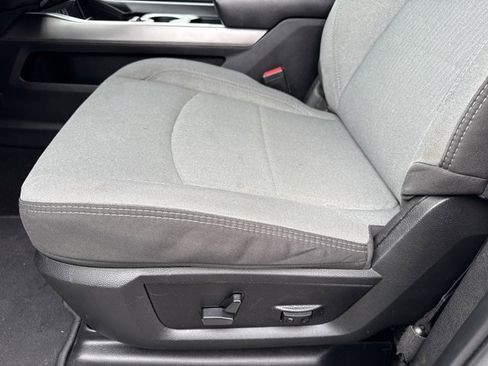 Used 2024 RAM 2500 Big Horn w/ Off Road Package image 16