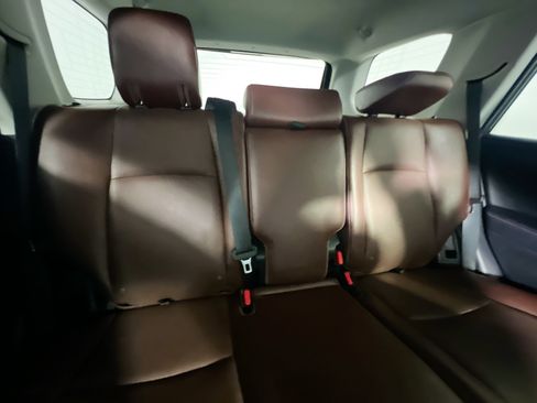 Used 2018 Toyota 4Runner Limited AWD/4WD image 32