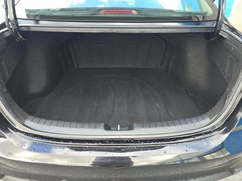 Used 2024 Kia Forte LX image 31