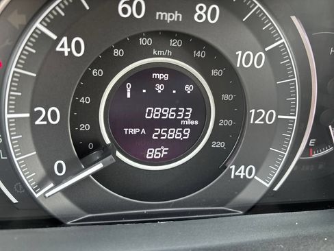 Used 2016 Honda CR-V SE image 18