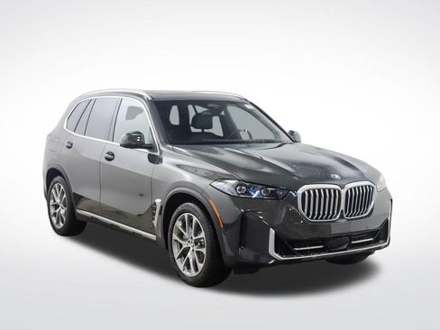 Used 2026 BMW X5 xDrive50e w/ Climate Comfort Package AWD/4WD image 7