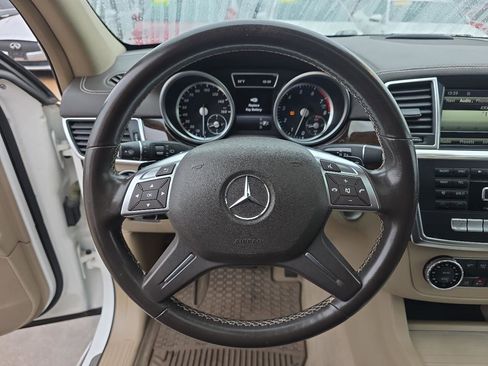 Used 2014 Mercedes-Benz GL 450 4MATIC image 14