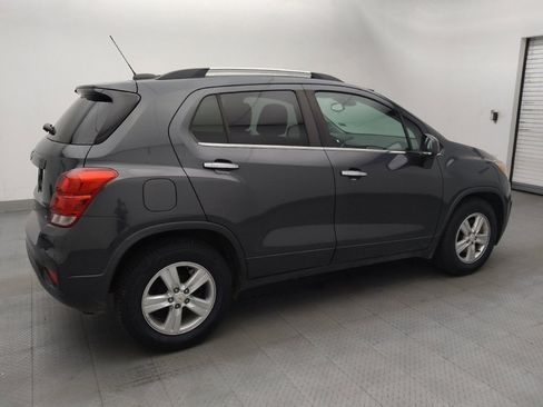 Used 2017 Chevrolet Trax LT w/ LT Convenience Package FWD image 10