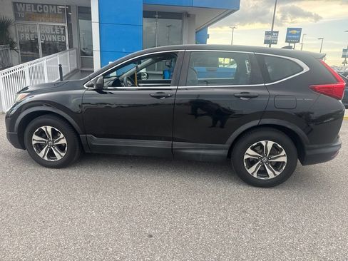Used 2018 Honda CR-V LX image 9