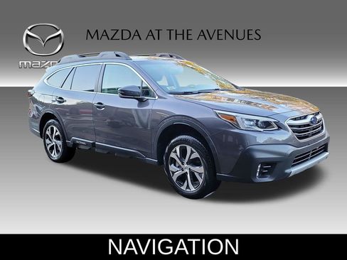 Used 2022 Subaru Outback Limited image 2