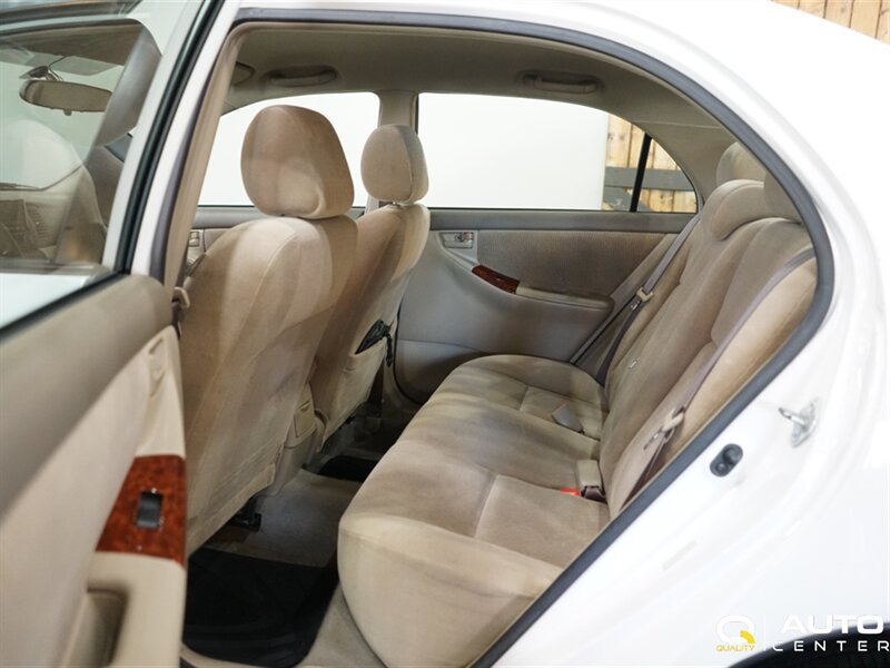Used 2006 Toyota Corolla LE w/ Audio Value Pkg FWD image 20