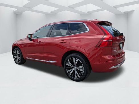 Certified 2023 Volvo XC60 B5 Plus AWD/4WD image 7