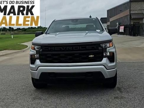 Used 2022 Chevrolet Silverado 1500 Custom AWD/4WD image 3
