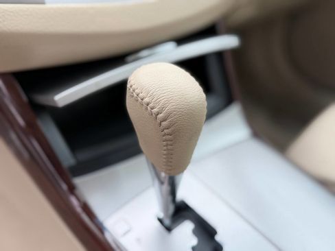 Used 2008 Toyota Avalon XLS image 52