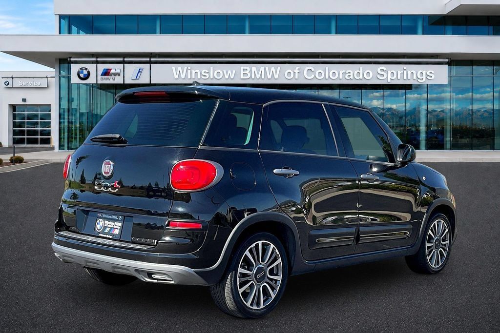Used 2019 FIAT 500L Trekking FWD image 6