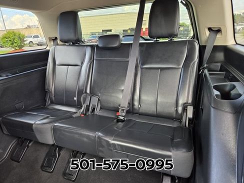 Used 2024 Ford Expedition XLT AWD/4WD image 12