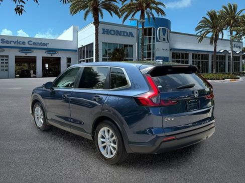 Used 2025 Honda CR-V EX-L image 6