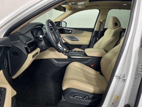 Used 2025 Acura MDX FWD w/ Technology Package image 24