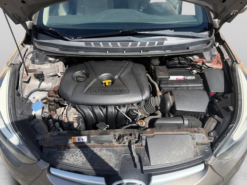 Used 2016 Hyundai Elantra SE FWD image 20