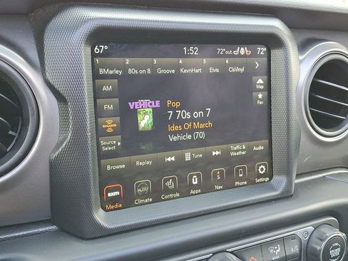 Used 2022 Jeep Wrangler Unlimited Sport w/ Sun And Sound Package image 18