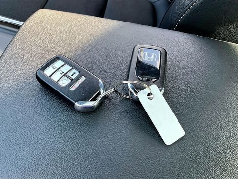 Used 2022 Honda Accord Sport image 15