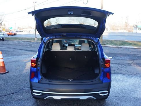 Used 2023 Kia Seltos EX image 21