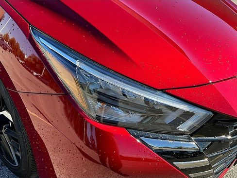 Used 2024 Nissan Versa SR w/ Trunk Package image 27