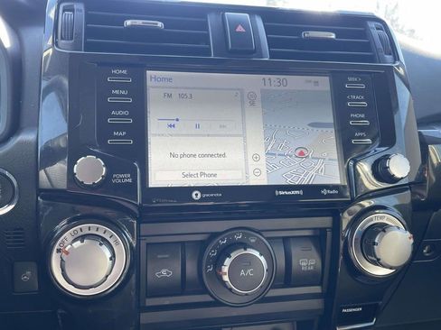 Used 2024 Toyota 4Runner TRD Off-Road Premium image 18