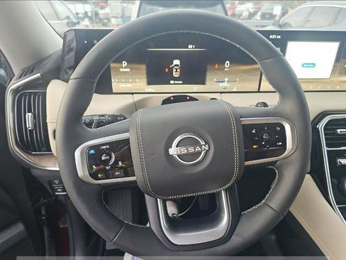 Used 2025 Nissan Armada Platinum Reserve image 8