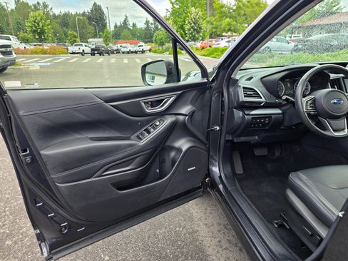 Used 2019 Subaru Forester Limited AWD/4WD image 22