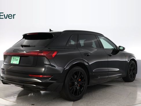 Used 2023 Audi e-tron Chronos w/ Chronos Package AWD/4WD image 3