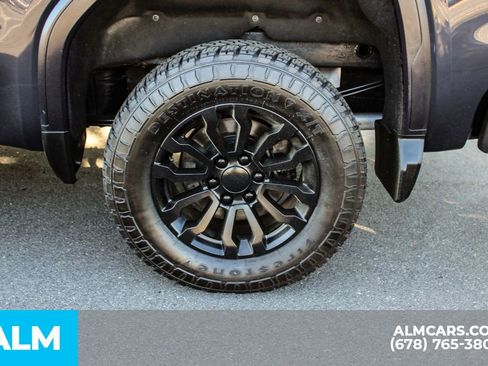 Used 2024 GMC Sierra 1500 AT4 w/ AT4 Preferred Package AWD/4WD image 15