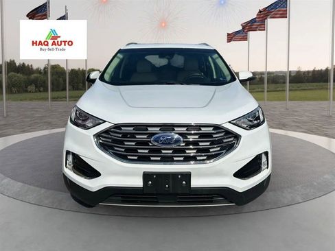 Used 2019 Ford Edge SEL w/ Equipment Group 201A image 2