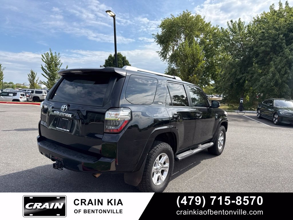 Used 2018 Toyota 4Runner SR5 Premium AWD/4WD image 3