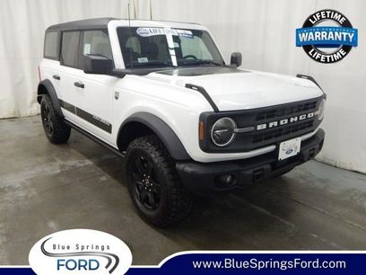 New 2025 Ford Bronco Big Bend w/ Black Diamond Package
