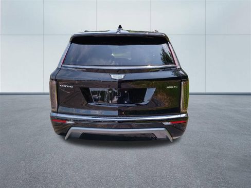 New 2026 Cadillac Vistiq Sport image 4