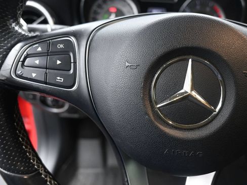 Used 2015 Mercedes-Benz CLA 250 image 15