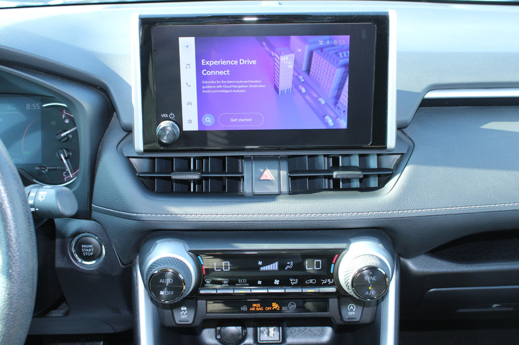 Used 2025 Toyota RAV4 XLE FWD image 23