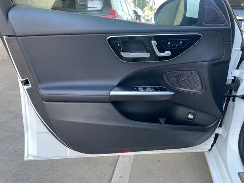 Used 2024 Mercedes-Benz C 300 C 300 image 20