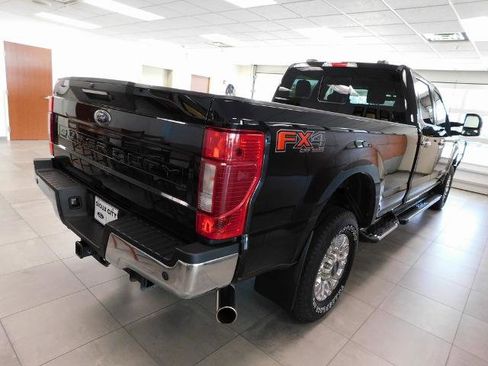 Certified 2022 Ford F250 Lariat w/ Lariat Ultimate Package image 5