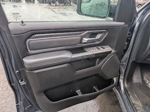 New 2026 RAM 1500 4x4 Crew Cab image 8