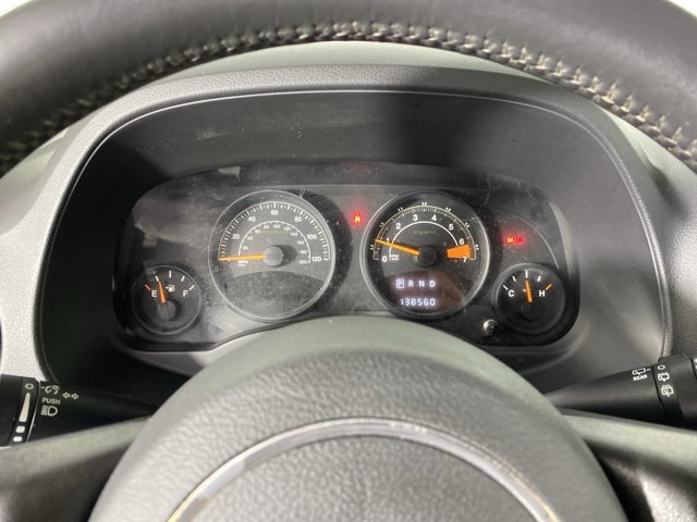 Used 2015 Jeep Patriot Latitude AWD/4WD image 20