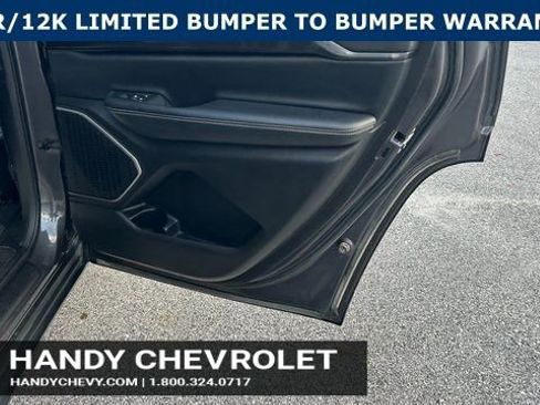 Used 2022 Jeep Grand Cherokee L Laredo image 50