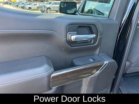 Used 2022 Chevrolet Silverado 1500 RST image 23