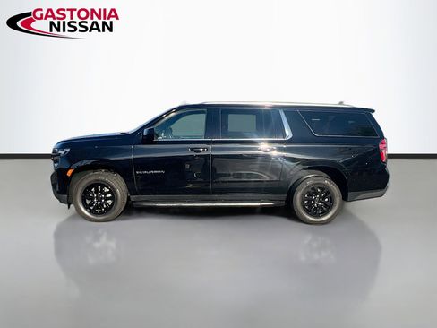 Used 2024 Chevrolet Suburban LT AWD/4WD image 5