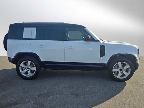 New 2026 Land Rover Defender 110 X-Dynamic SE image 6