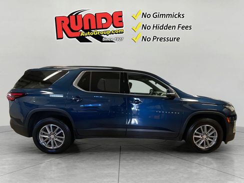Used 2023 Chevrolet Traverse LT image 6