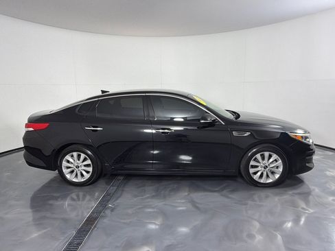 Used 2018 Kia Optima EX FWD image 4