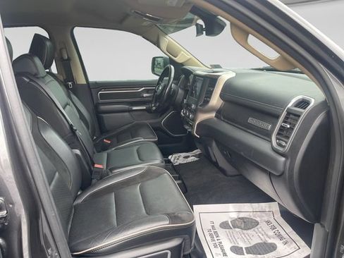 Used 2020 RAM 1500 Laramie AWD/4WD image 16
