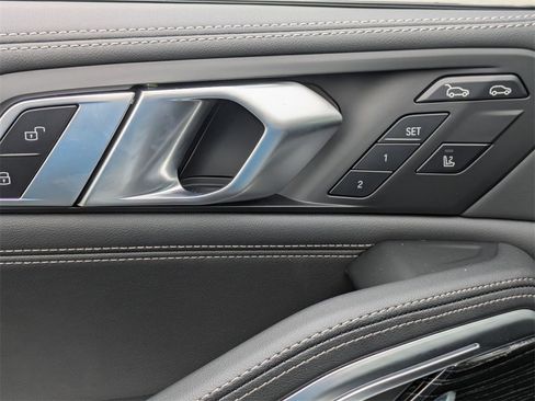 New 2026 BMW X6 xDrive40i image 11