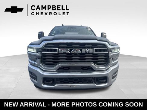 Used 2026 RAM 2500 Big Horn AWD/4WD image 8
